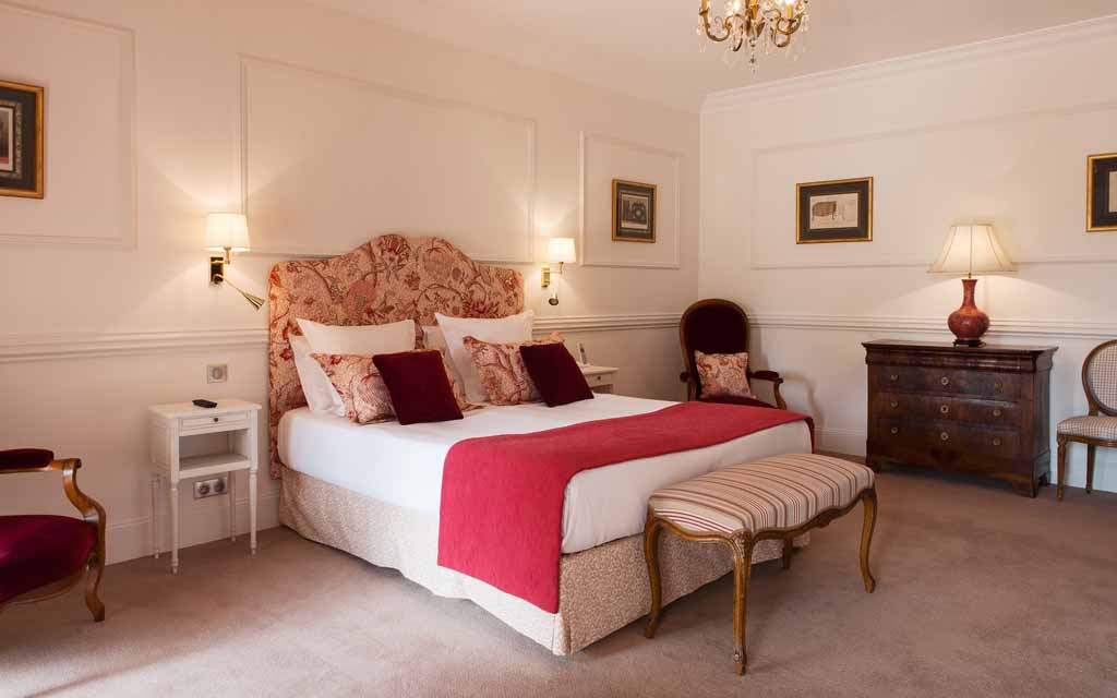 Chateau des Vigiers - room