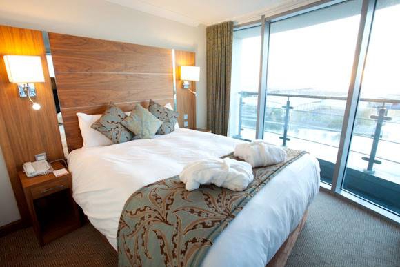 Ramada Plaza Southport - room