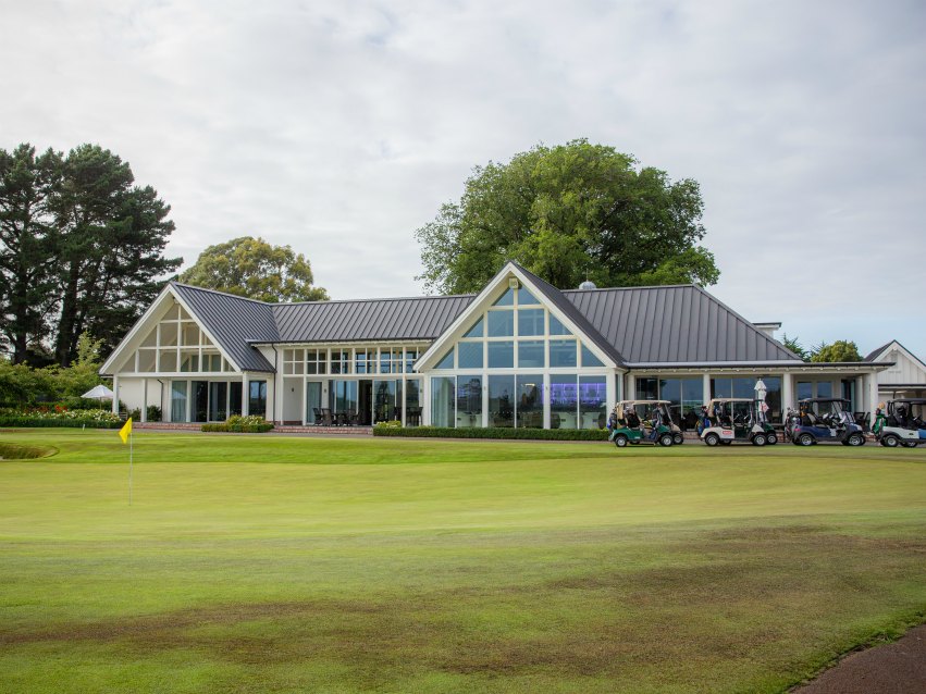 <h2>2023 New Zealand & Australia Golf Cruise</h2> 16 Nights | 6 Rounds | Auckland - Sydney | January 21 – February 6