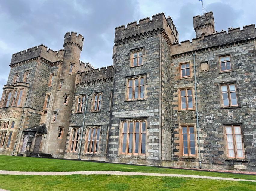 <h2>2023 Scottish Links & Islands Golf Cruise</h2>12 Nights | 5 Rounds | Amsterdam - Dublin | August 17 - 29