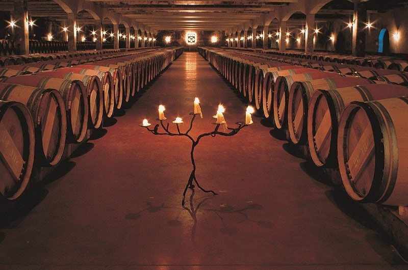 <h2>The Best of Southwest France Escorted 2019</h2>11 Nights in Bordeaux & Biarritz | 5 Rounds | 4 Wine Tastings | September 6 – 17